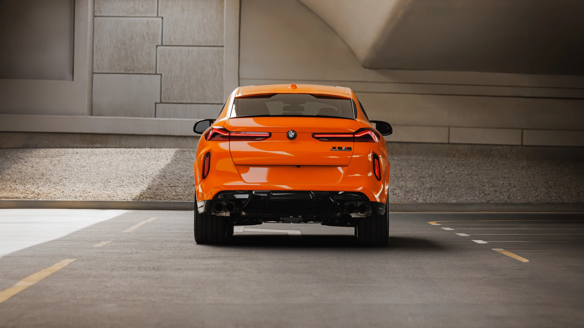 BMW X6M 2024 - SUV thumbnail NaN